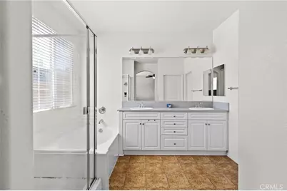 15023 Mandalay, Victorville, CA 92394 - Photo 12