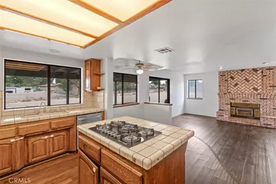 15221 Chaparral Lane, Apple Valley, CA 92307 - Photo 18