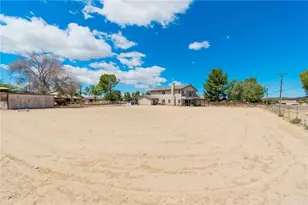 15221 Chaparral Ln, Apple Valley, CA 92307 - Photo 38
