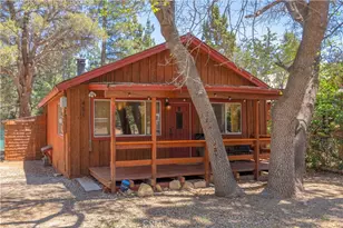 451 Cedar Ln, Sugarloaf, CA 92386 - Photo 2