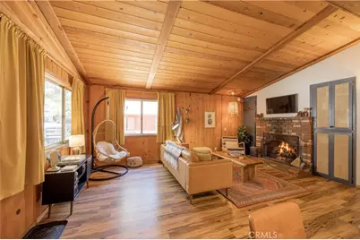451 Cedar Lane, Sugarloaf, CA 92386 - Photo 12