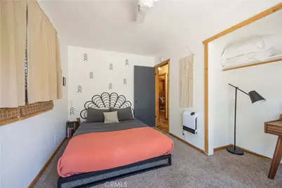 451 Cedar Lane, Sugarloaf, CA 92386 - Photo 26