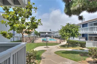 16858 Algonquin, Huntington Beach, CA 92649 - Photo 4