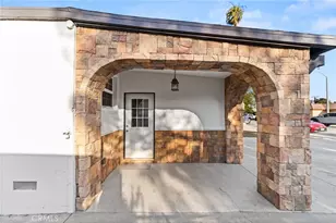3869 Shamrock, Riverside, CA 92501 - Photo 4