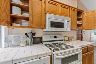1285 Yukon Dr, Lake Arrowhead, CA 92352 - Photo 8