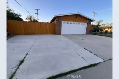 690 E Etiwanda, Rialto, CA 92376 - Photo 2