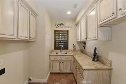 3948 Shady Ridge Drive, Corona, CA 92881 - Photo 36