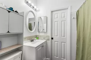 201 Crow Ln, Fountain Valley, CA 92708 - Photo 28