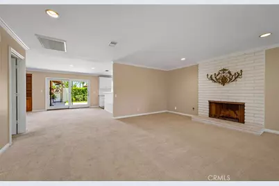 17 W Palm Lane, Redlands, CA 92373 - Photo 8