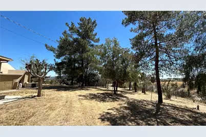 34443 Fisher, Hemet, CA 92544 - Photo 14
