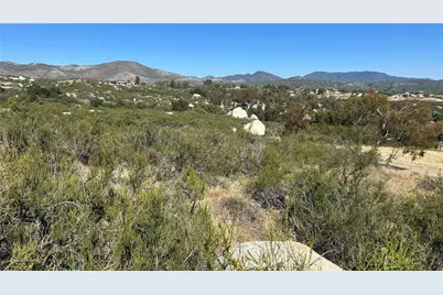 34443 Fisher, Hemet, CA 92544 - Photo 16