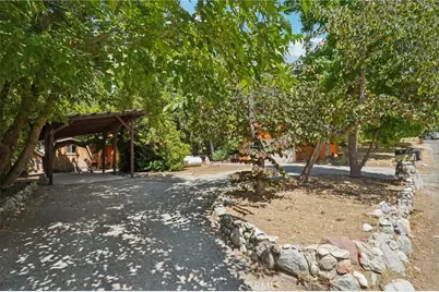 39370 Clearwater Drive, Yucaipa, CA 92399 - Photo 32