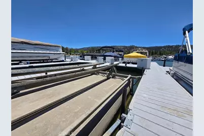 400 Pine Knot Blvd #B-42, Big Bear Lake, CA 92315 - Photo 6
