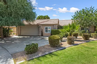 44525 Saffron Court, La Quinta, CA 92253 - Photo 2