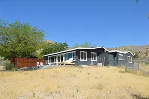 10225 Pinon, Morongo Valley, CA 92256 - Photo 18