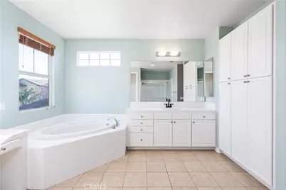 26153 Mission, Loma Linda, CA 92354 - Photo 38