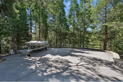 234 Crest Circle, Lake Arrowhead, CA 92352 - Photo 38