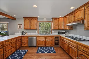 27392 Peninsula Dr, Lake Arrowhead, CA 92352 - Photo 12