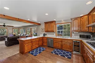 27392 Peninsula Dr, Lake Arrowhead, CA 92352 - Photo 14