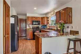 30949 Wild Oak, Running Springs, CA 92382 - Photo 10