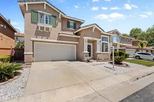42124 Orange Blossom Dr, Temecula, CA 92591 - Photo 2