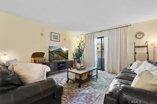 711 W 1st St, Santa Ana, CA 92701 - Photo 4