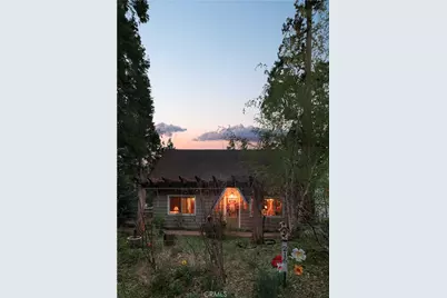 316 Corona (Aka 216 Crest Cir) Circle, Lake Arrowhead, CA 92352 - Photo 2