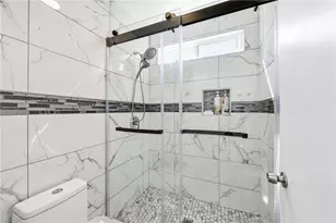 1585 Camelot, Corona, CA 92882 - Photo 36