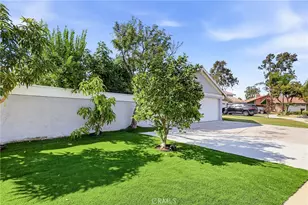 1585 Camelot, Corona, CA 92882 - Photo 2