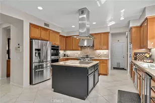 8162 River Bluffs Ln, Eastvale, CA 92880 - Photo 16