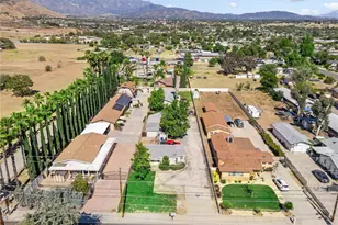 12243 16th St, Yucaipa, CA 92399 - Photo 6