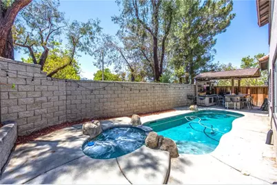 142 Tamarack Dr, Corona, CA 92881 - Photo 4