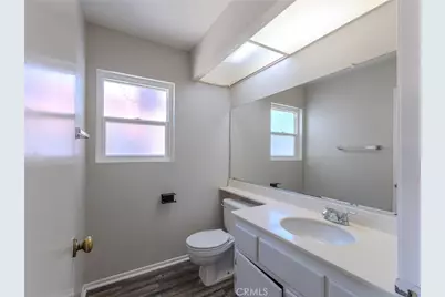 513 E Pioneer Avenue, Redlands, CA 92374 - Photo 10