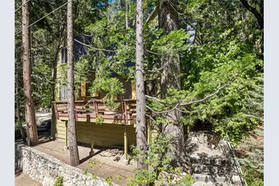 404 Hillside, Lake Arrowhead, CA 92352 - Photo 20