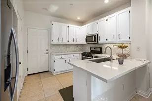 41945 Davenport Way, Murrieta, CA 92562 - Photo 10