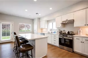 8550 Rolling Hills Dr, Corona, CA 92883 - Photo 10
