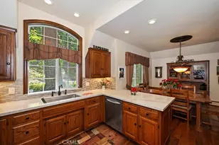 400 Merrimack Dr, Lake Arrowhead, CA 92352 - Photo 12
