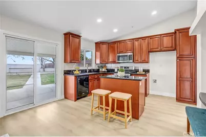 2869 W Esperanza, Rialto, CA 92377 - Photo 10