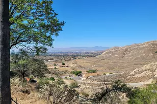 9350 Scenic Ln, Moreno Valley, CA 92557 - Photo 38