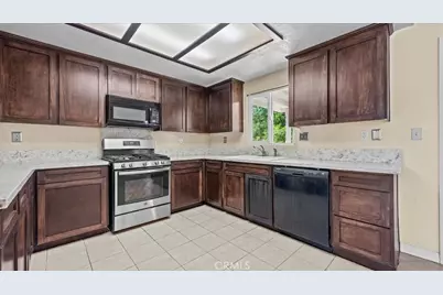 18298 Danbury, Hesperia, CA 92345 - Photo 14