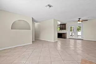18298 Danbury, Hesperia, CA 92345 - Photo 8