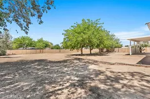 18298 Danbury, Hesperia, CA 92345 - Photo 24