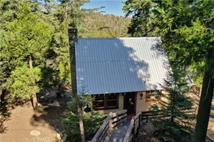 612 Rose Ln, Twin Peaks, CA 92391 - Photo 28