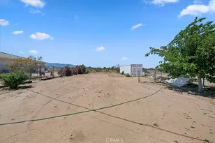 11362 Sonora, Phelan, CA 92371 - Photo 30