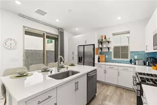 16022 Sunny Ct, Fontana, CA 92336 - Photo 12