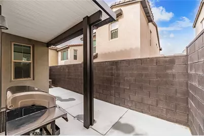 16022 Sunny Court, Fontana, CA 92336 - Photo 28