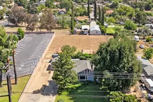 35209 Avenue E, Yucaipa, CA 92399 - Photo 2