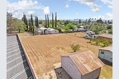 35209 Avenue E, Yucaipa, CA 92399 - Photo 38