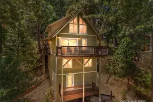 24256 Altdorf, Crestline, CA 92325 - Photo 2