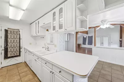 35133 Avenue C, Yucaipa, CA 92399 - Photo 6